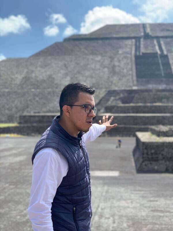 Trip through Teotihuacan, Basilica and Mezcal tasting. - A “Secret Stop” and Why It Matters