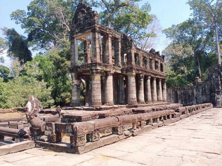 trip-to-big-circle-included-banteay-srey-and-banteay-samre