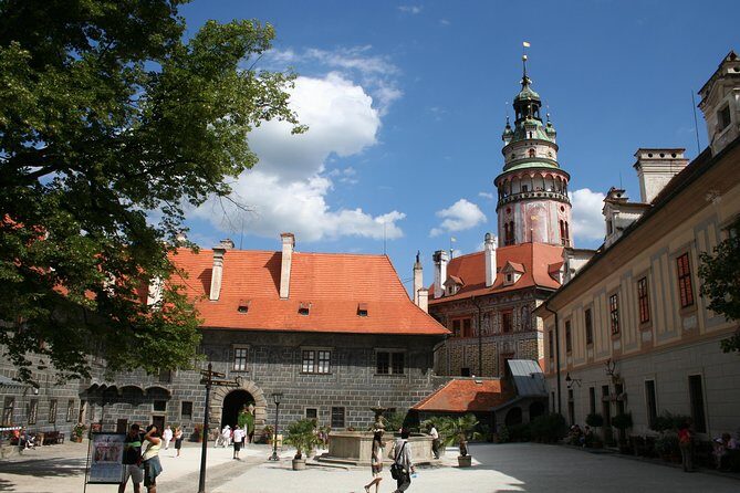 Trip to Cesky Krumlov from Prague - The Itinerary in Detail: What to Expect