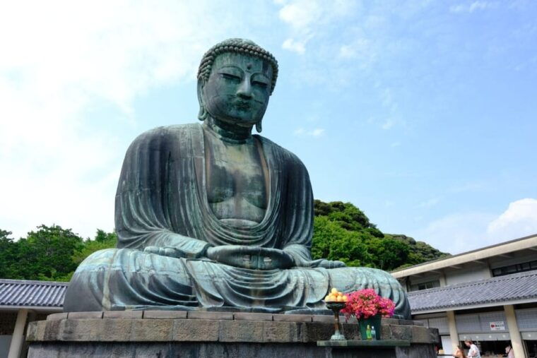 trip-to-kamakura-enoshima-shrines-seaside-temples-tea