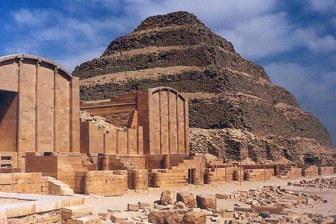 Trip to Pyramids of Giza, Memphis, Saqqara - What’s Included and What’s Not