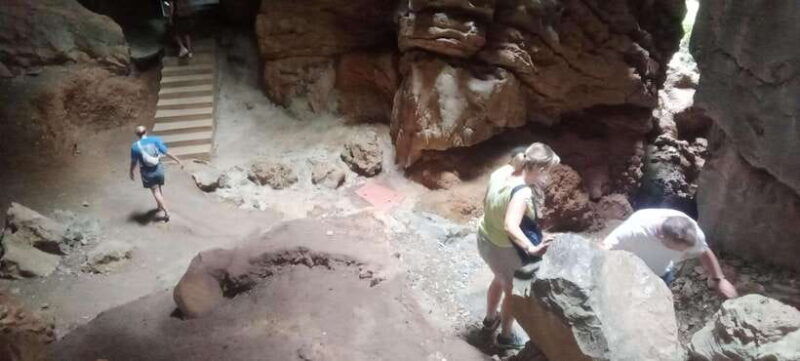 trip-with-local-tuk-tuk-to-country-side-pepper-farm