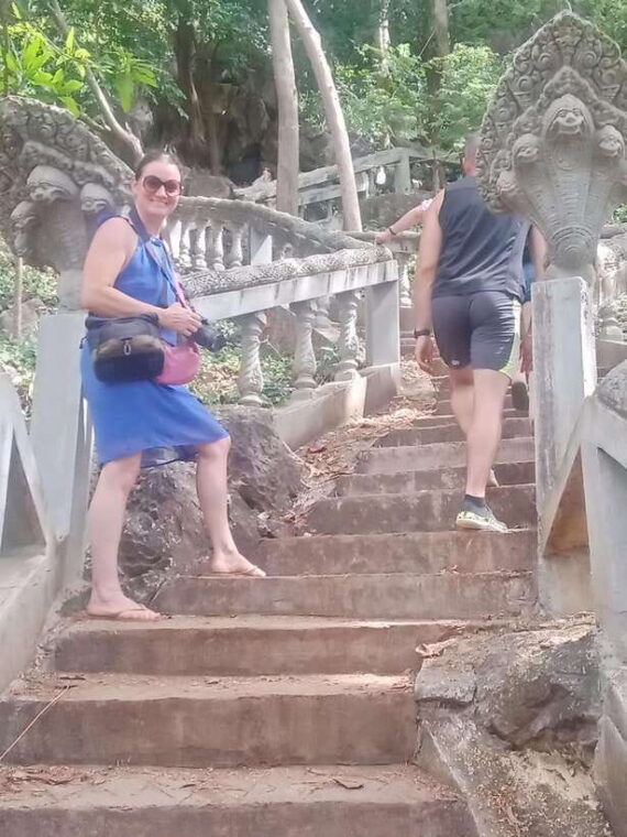 trip-with-local-tuk-tuk-to-country-side-pepper-farm