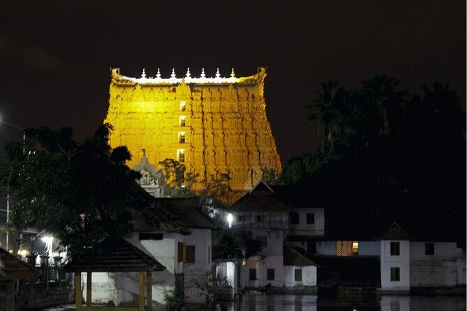 Trivandrum Night Walk (2 Hours Guided Walk) - Key Points
