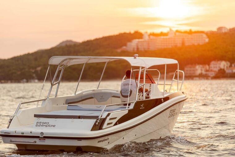 trogir-blue-lagoon-3-islands-half-day-speedboat-tour