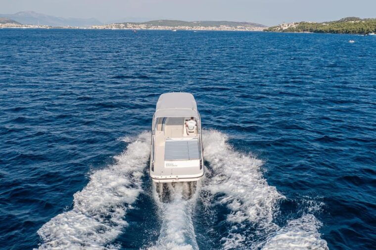 trogir-blue-lagoon-3-islands-half-day-speedboat-tour