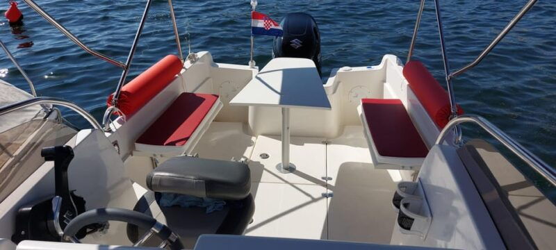trogir-private-boat-tour-swimming-diving