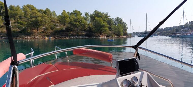 trogir-private-boat-tour-swimming-diving