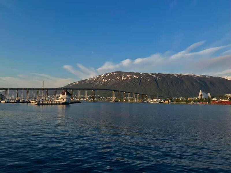 Tromsø: 2-Hour Island Tour Cruise with Snacks and Drinks - Key Points