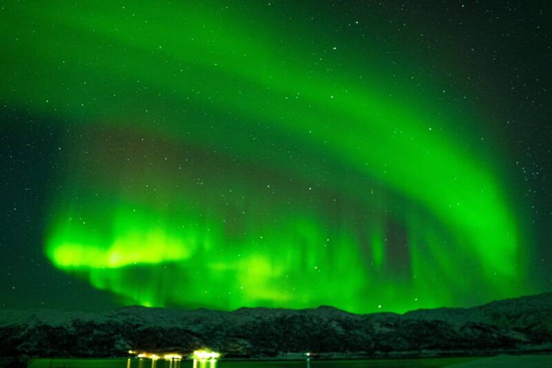 tromso-adventurous-northern-lights-small-group