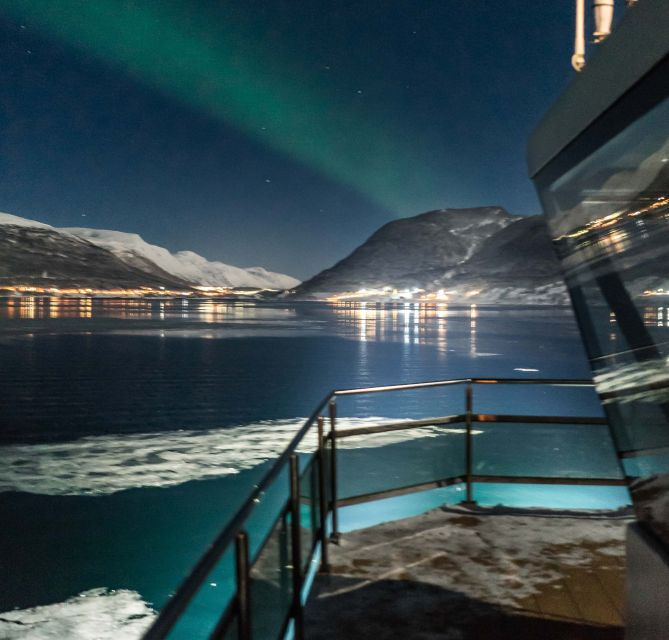 tromso-aurora-dinner-cruise-by-hybrid-electric-catamaran