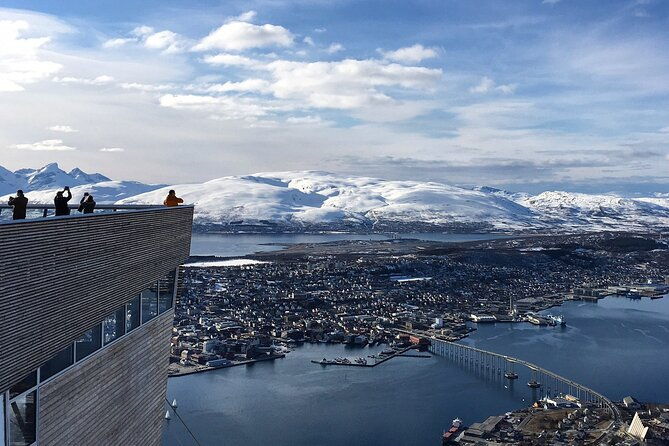 tromso-cable-car-arctic-panorama-transfer