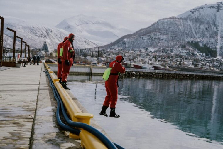 tromso-city-center-urban-floating-experience