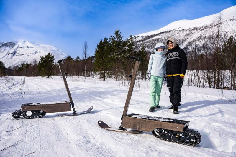 tromso-electric-snow-scooter-adventure-campfire-and-guide
