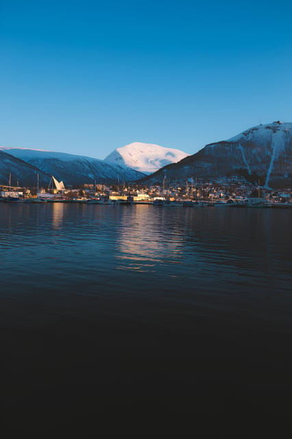 tromso-express-walk-with-a-local-in-60-minutes