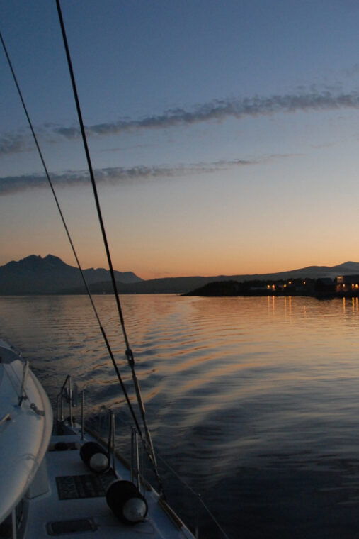 tromso-fjord-and-islands-luxury-catamaran-cruise