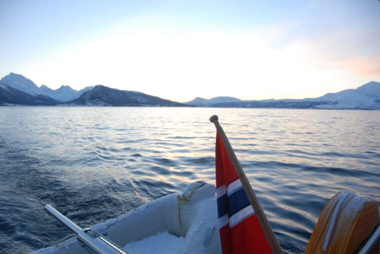 tromso-fjord-and-islands-luxury-catamaran-cruise