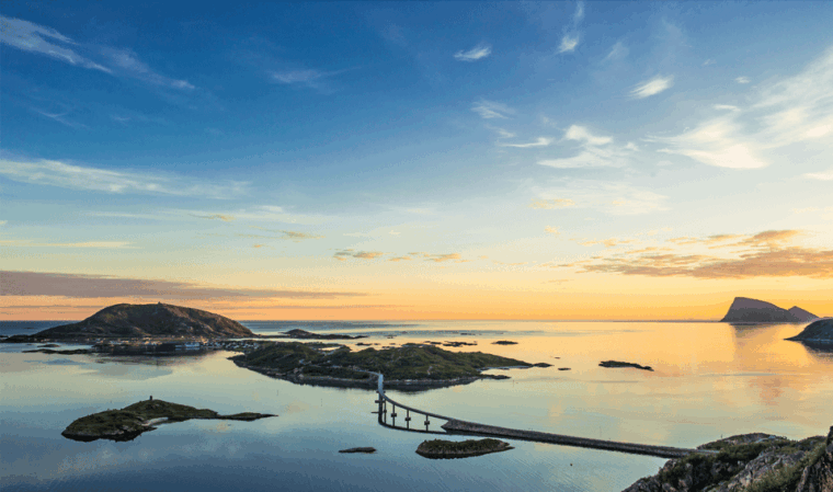 tromso-fjord-arctic-adventure-expedition