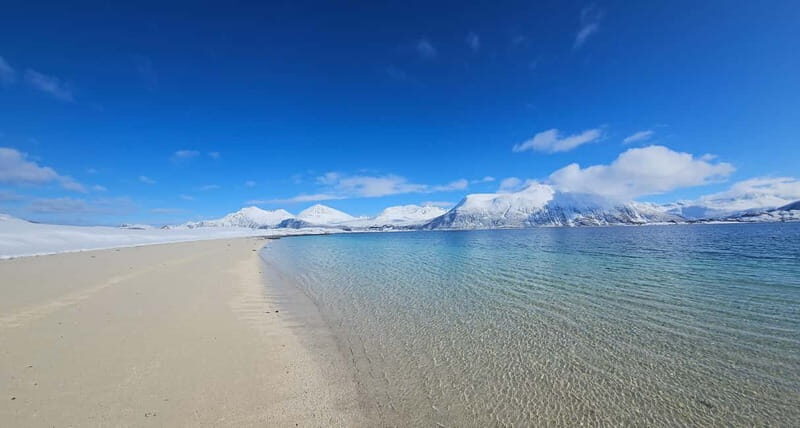 Tromsø: Kvaløya and Sommarøy Guided Tour with Lunch - Scenic Journey Beyond Tromsø