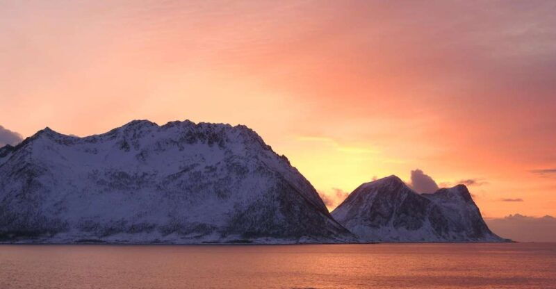 tromso-midnight-cruise
