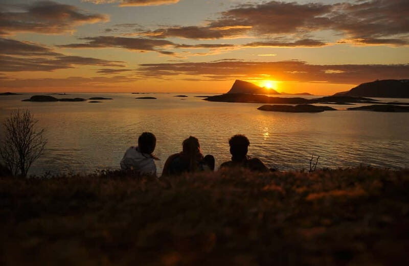 Tromsø: Midnight Sun, Campfire, Beach, Evening Tour - A Closer Look at the Midnight Sun Tour in Tromsø