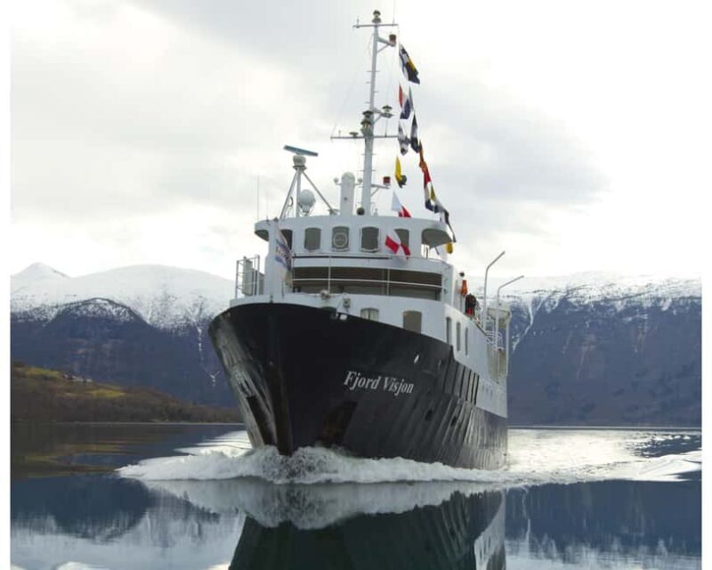 Tromsø: Morning Polar Expedition Cruise to Arctic Archipelag - Is This Cruise Worth the Price?