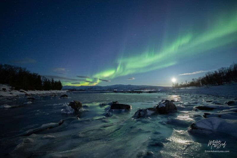 tromso-northern-lights-bus-tour-with-snacks-and-hot-drink
