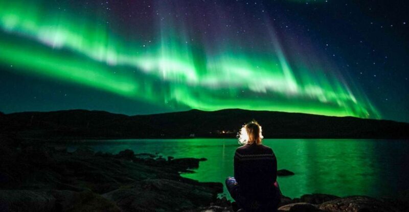 Tromsø: Northern Lights by Minibus with Photos & bodysuits - The Experience: What to Expect from Start to Finish