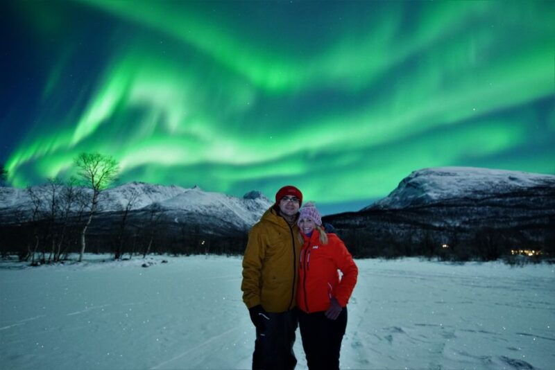 tromso-northern-lights-chase-with-free-photos