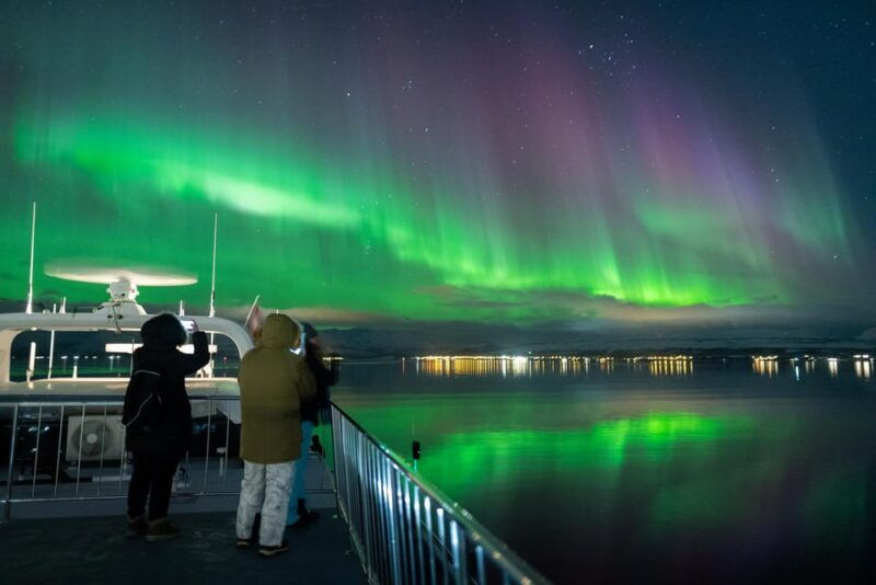tromso-northern-lights-cruise