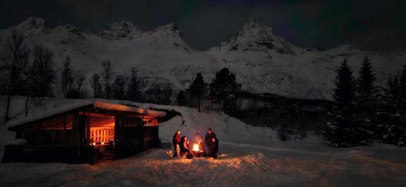 tromso-northern-lights-hunt-local-guide-private-basecamp