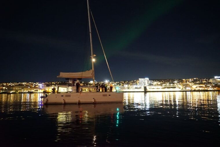 tromso-northern-lights-luxury-catamaran-cruise