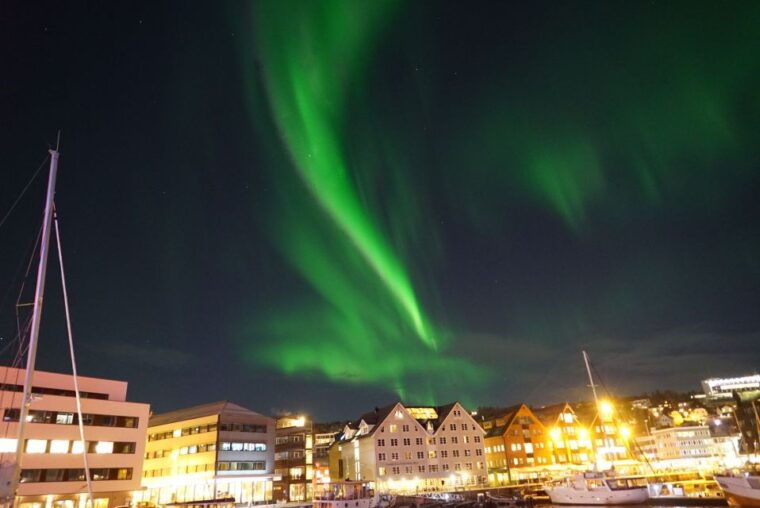tromso-northern-lights-luxury-catamaran-cruise