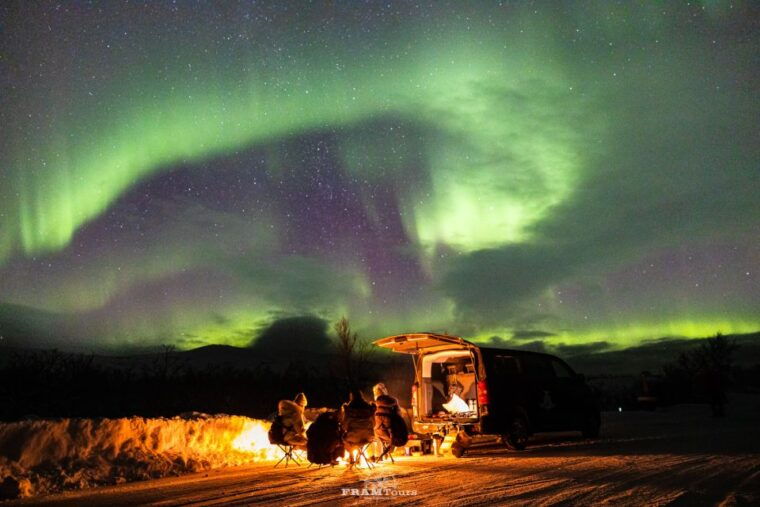 tromso-northern-lights-tour-with-photographer