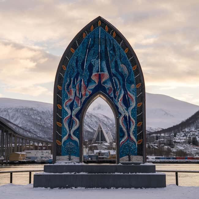 Tromsø: Old Town and Polar Museum Tour with English-speaking tour guide - A Deep Dive into the Tour Experience