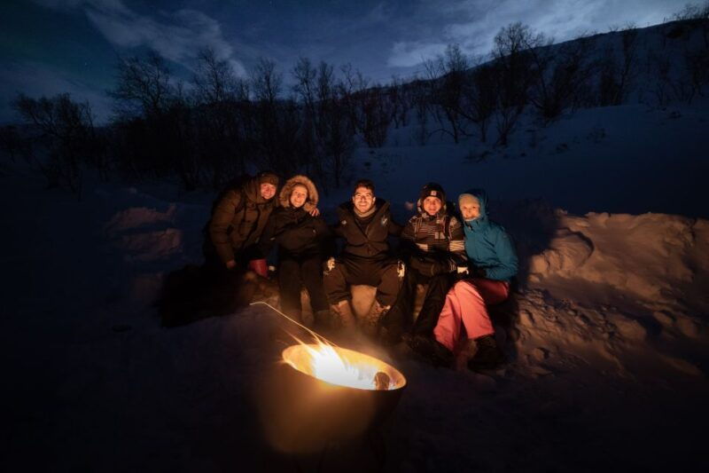 tromso-private-aurora-chase-with-meals-campfire-photos
