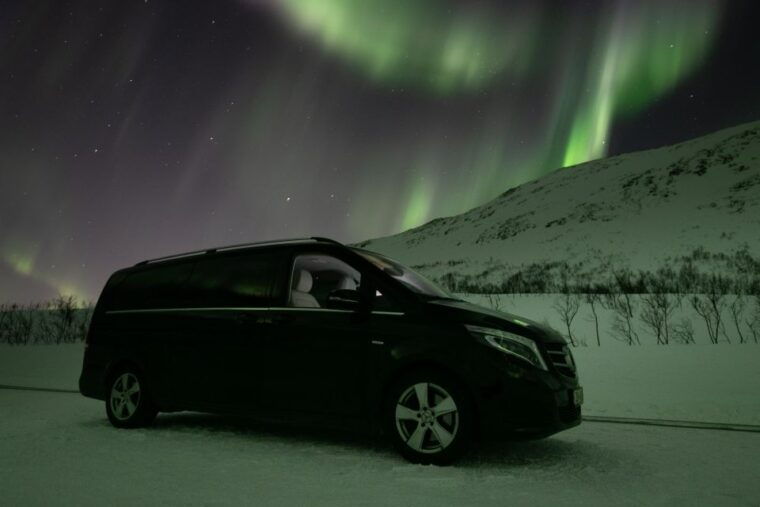 tromso-private-aurora-chase-with-meals-campfire-photos