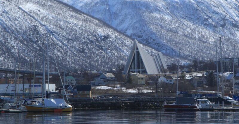 tromso-private-city-walk-culture-experience