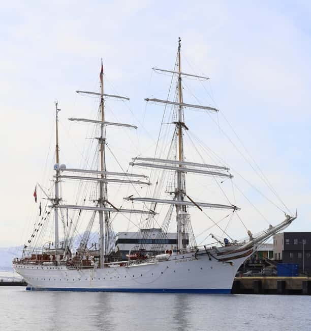 Tromsø: Private Fjord Boat Tour Around the City - The Sum Up