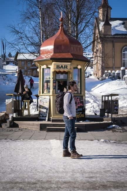 Tromsø: Private Photoshoot in the City Centre - In-Depth Look at the Experience