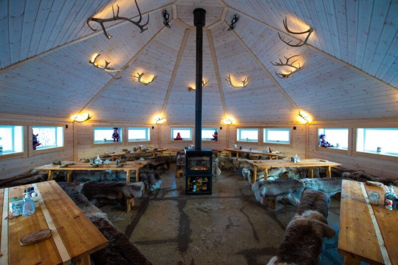 tromso-reindeer-feeding-and-sami-cultural-experience