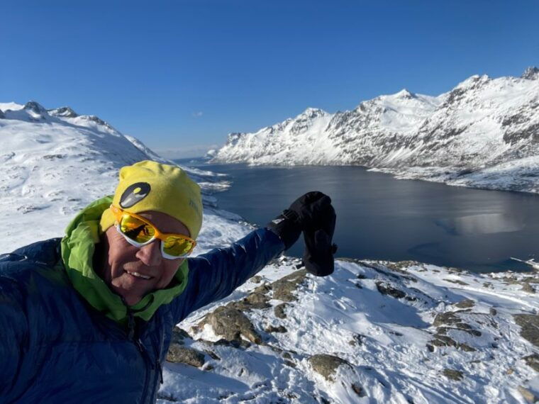 tromso-scenic-eco-friendly-snowshoeing-tour