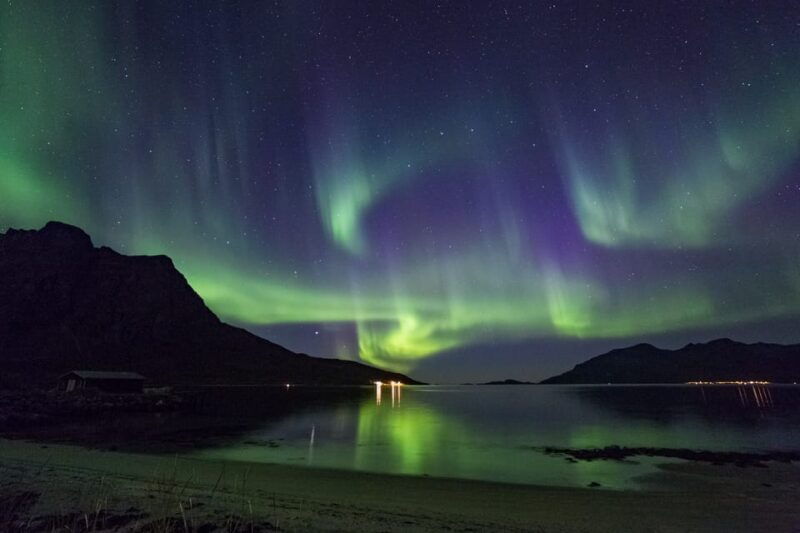 tromso-small-group-northern-lights-hunt