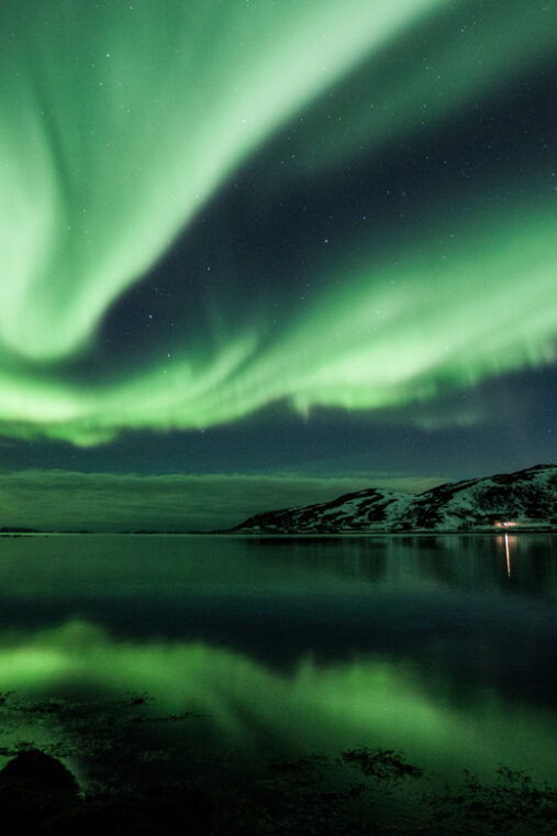 tromso-small-group-northern-lights-hunt