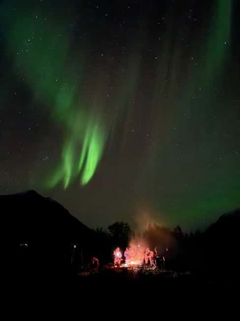 Tromsø: Small-Group Northern Lights Tour by Minibus - FAQs