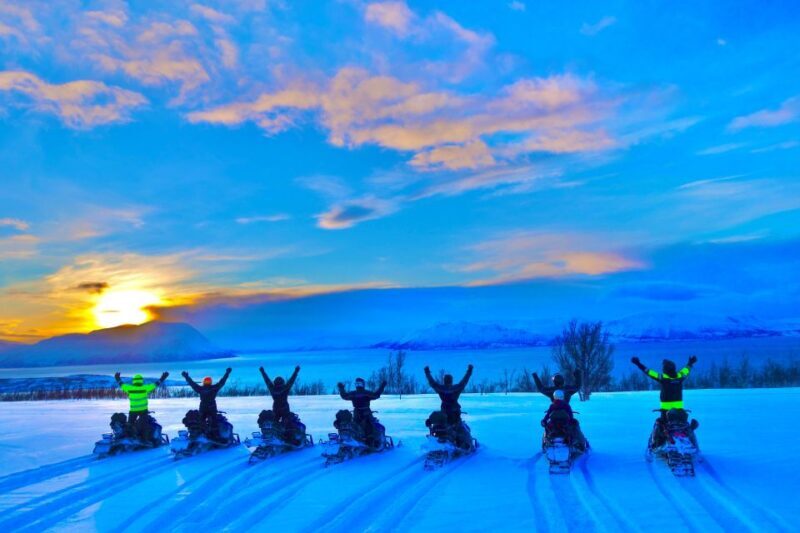 Tromsø: Snowmobile Safari with Aurora Crystal Lavvo Stay - Key Points