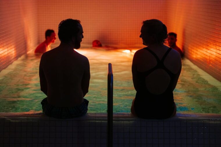 tromso-spa-pool-with-bath-sauna-and-outdoor-heated-pool
