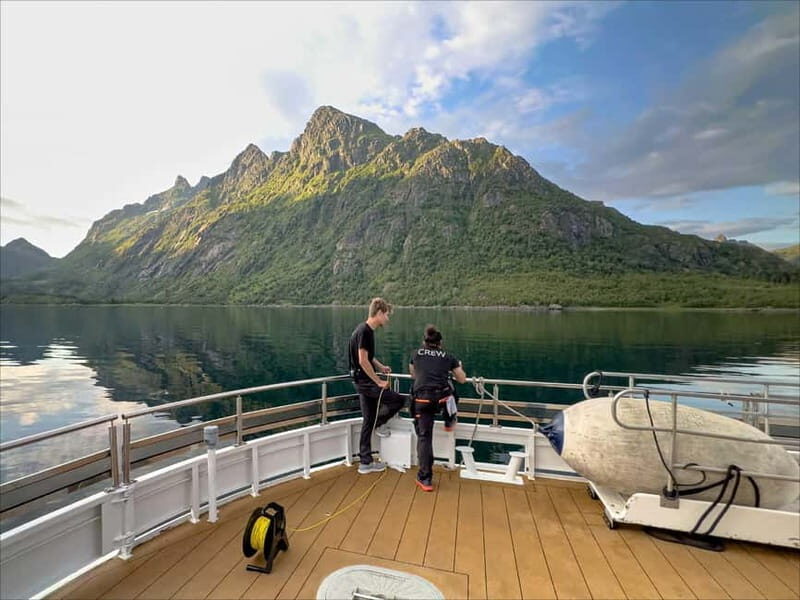 Tromsø: Summer Arctic Light Cruise with a Guide - A Deep Dive into the Arctic Light Cruise Experience