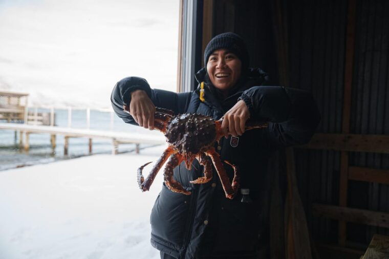 tromso-tasty-king-crab-adventure