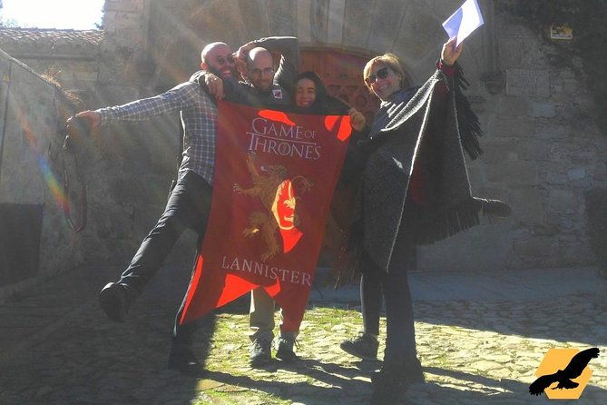 tron-of-thrones-guided-visit-we-are-not-encyclopedias-with-legs